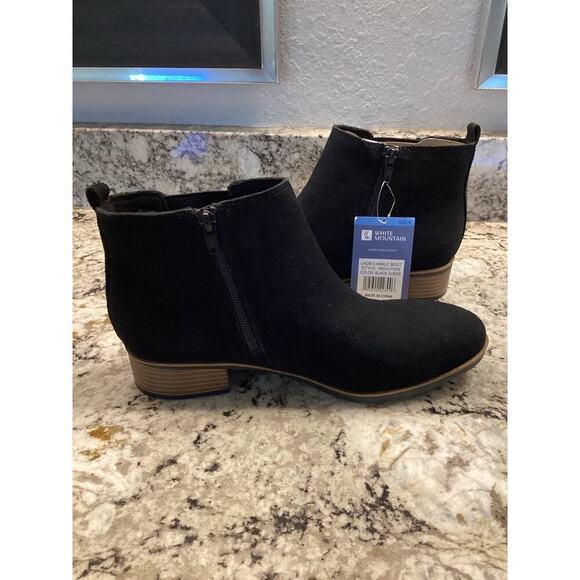 White Mountain Womens Ankle Boots Suede Black Side Zip Booties Size 9 NWT - Picture 2 of 8